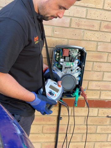 Eco Light Electrical project gallery image 045 - Professional electrical work in London and Surrey